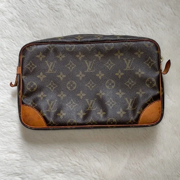 Louis VuittonVintage Monogram Compiegne 28 Clutch Toiletry Bag